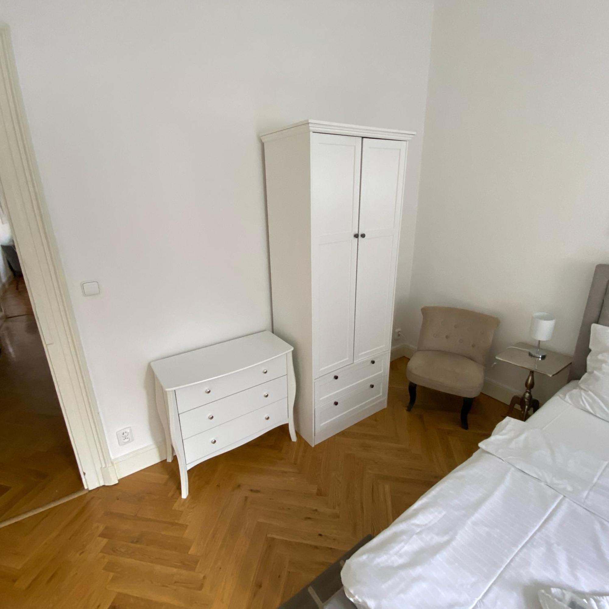 Prague Days - Family Friendly - Super Bright - Old Town Apartment ภายนอก รูปภาพ